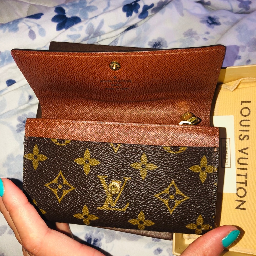 Authentic Louis Vuitton Wallet